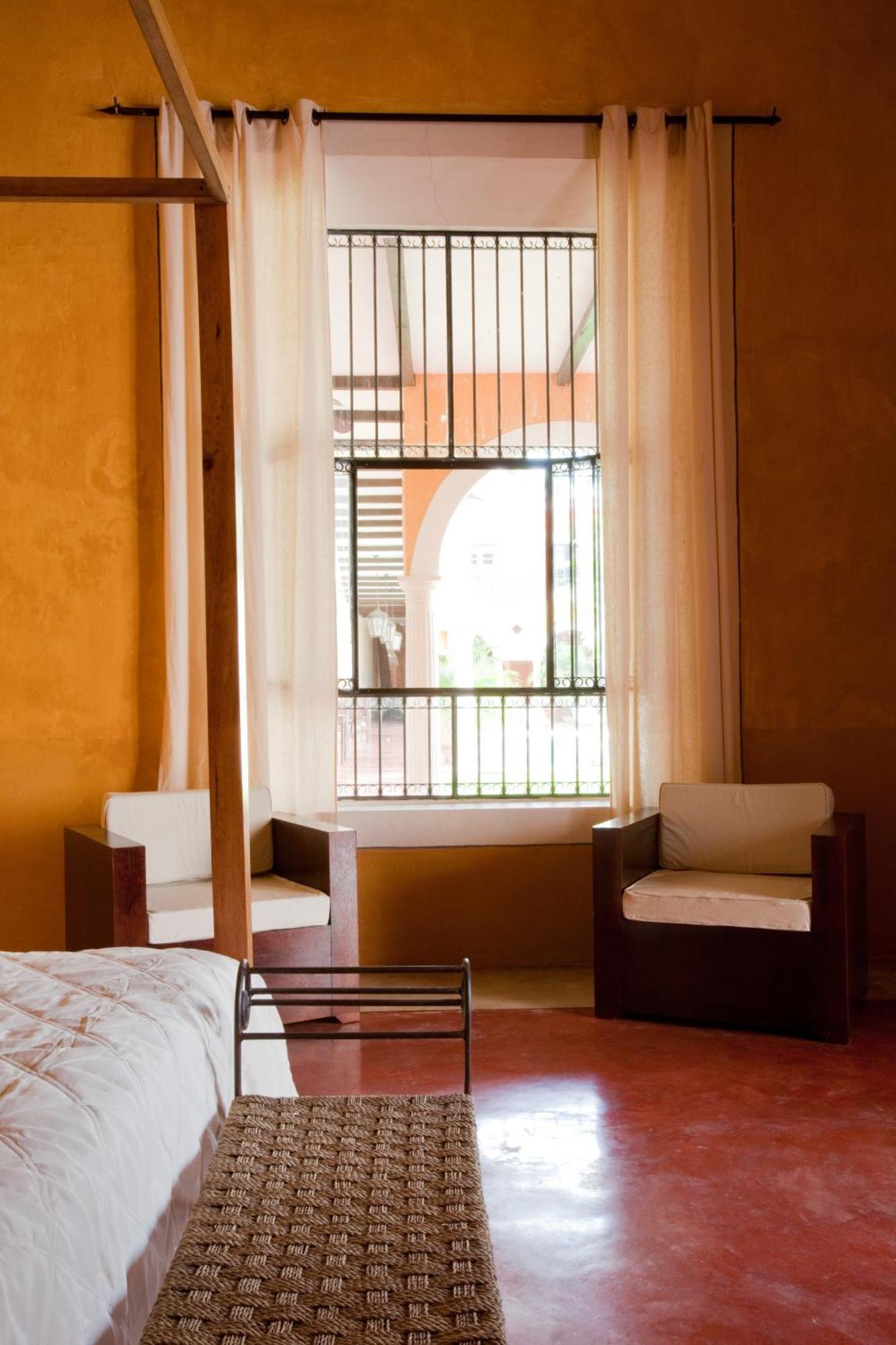 Hotel Hacienda Merida Vip Екстер'єр фото
