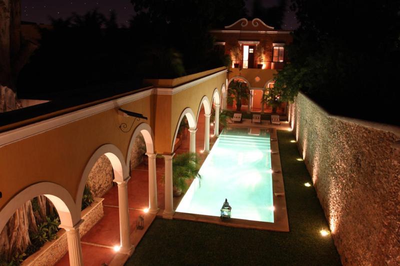 Hotel Hacienda Merida Vip Екстер'єр фото