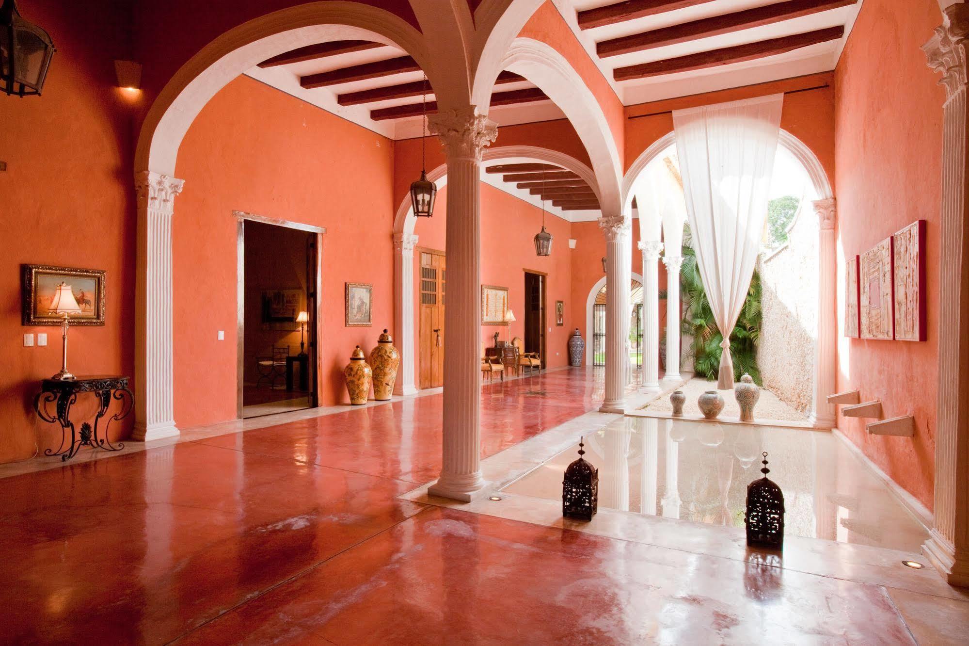 Hotel Hacienda Merida Vip Екстер'єр фото